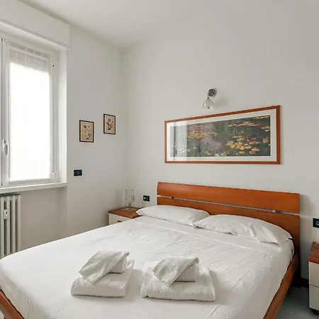 Apartament Mac Mahon - Two Bedrooms Mediolan